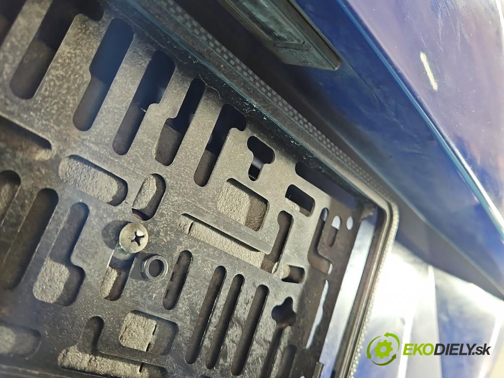 Skoda Rapid 2012-2019 1.4 tdi 90 HP manual 66 kW 1422 cm3 5- zadna kufor  (Kapota zadná (kufor))