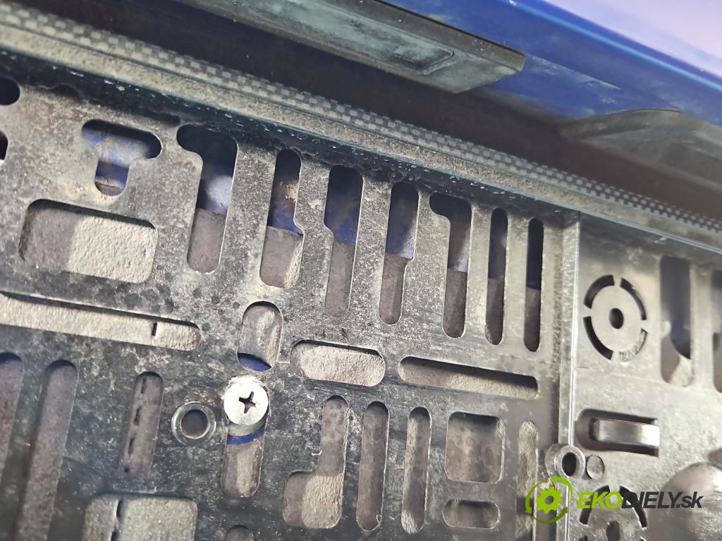 Skoda Rapid 2012-2019 1.4 tdi 90 HP manual 66 kW 1422 cm3 5- zadna kufor  (Kapota zadná (kufor))