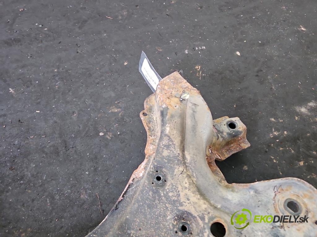 Vw Polo III 6N 1994-2001 1.0 8V 50KM manual 37 kW 999 cm3 5- výstuha motora