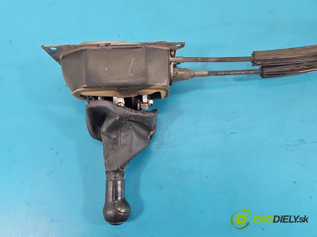 Vw Polo III 6N 1994-2001 1.4 16V 75 HP manual 55 kW 1390 cm3 5- Páka: Změny: stupeň,rýchlosť  (Rýchlostná páka (kulisa))