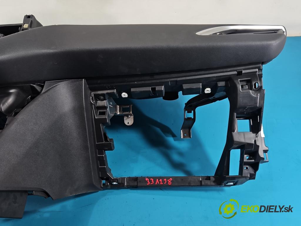 Peugeot 208 I 2012-2019 1.6 hdi 92 hp manual 68 kW 1560 cm3 5- kokpit,přistrojova deska 9672848580