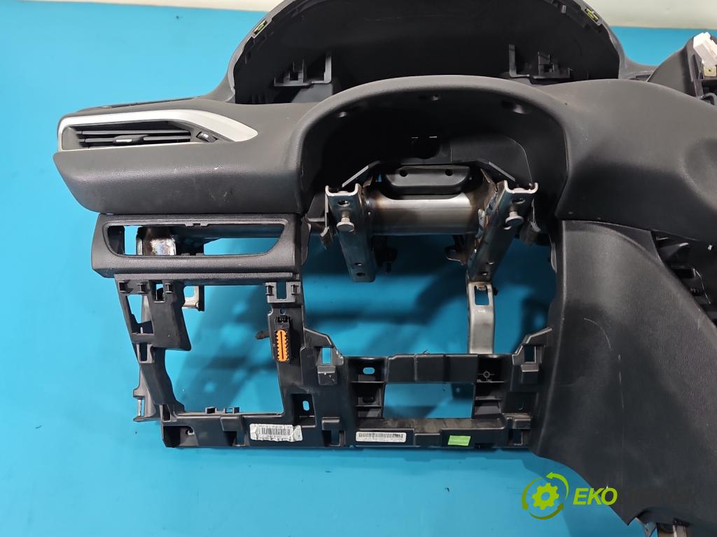 Peugeot 208 I 2012-2019 1.6 hdi 92 hp manual 68 kW 1560 cm3 5- kokpit,přistrojova deska 9672848580