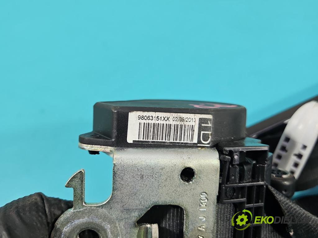 Peugeot 208 I 2012-2019 1.6 hdi 92 HP manual 68 kW 1560 cm3 5- pas bezpečnosť: predné pravý