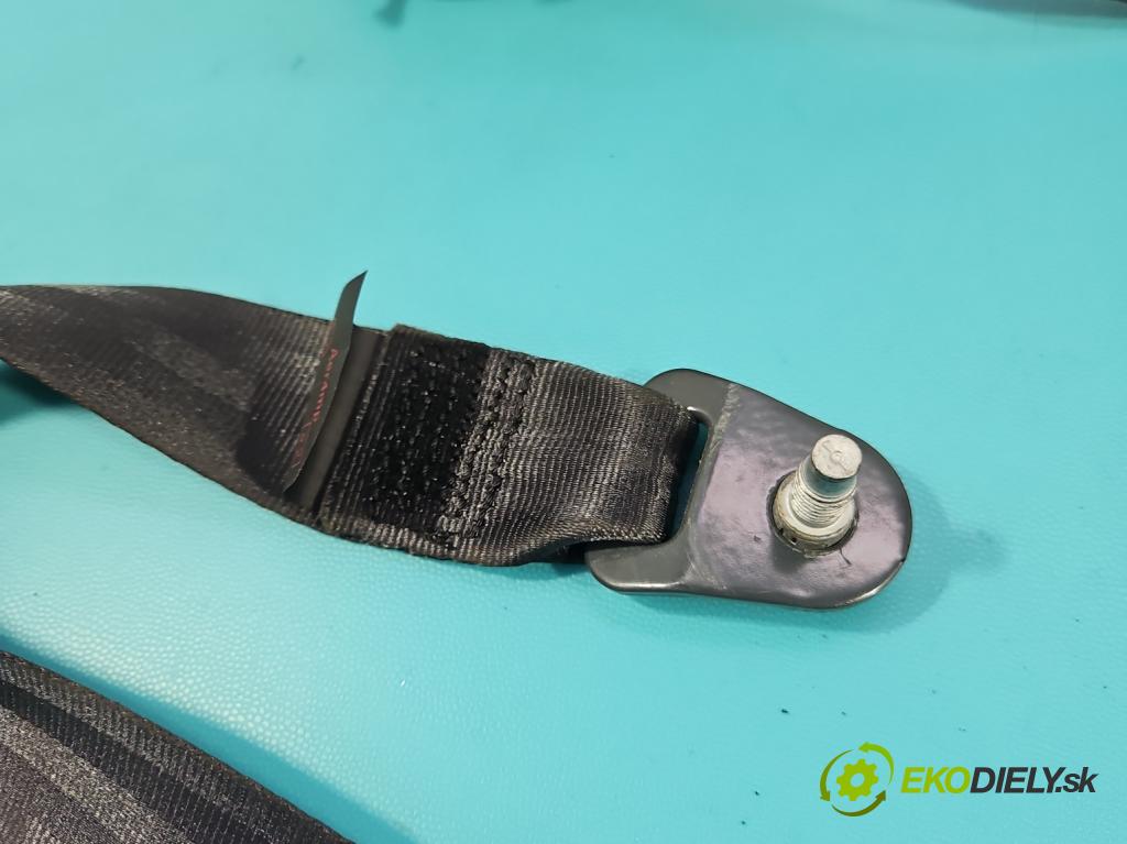 Peugeot 208 I 2012-2019 1.6 hdi 92 HP manual 68 kW 1560 cm3 5- pas bezpečnosť: predné pravý