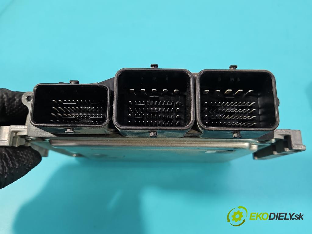 Peugeot 208 I 2012-2019 1.6 hdi 92 hp manual 68 kW 1560 cm3 5- řídící jednotka motoru 0281030546