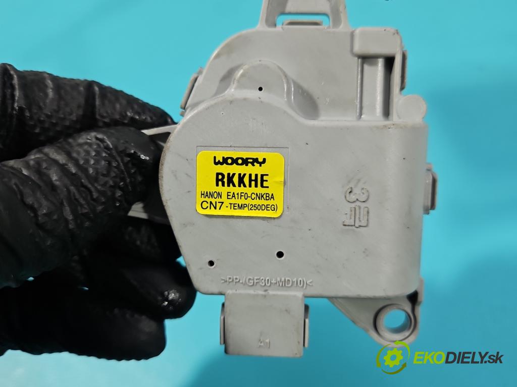 Hyundai Elantra VII 2020- 1.6 16V manual 90.2 kW 1598 cm3 4- motor: kúrenia EA1F0-CNKBA