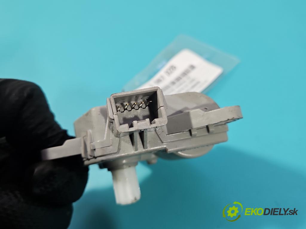 Hyundai Elantra VII 2020- 1.6 16V manual 90.2 kW 1598 cm3 4- motor: kúrenia EA1F0-CNKBA