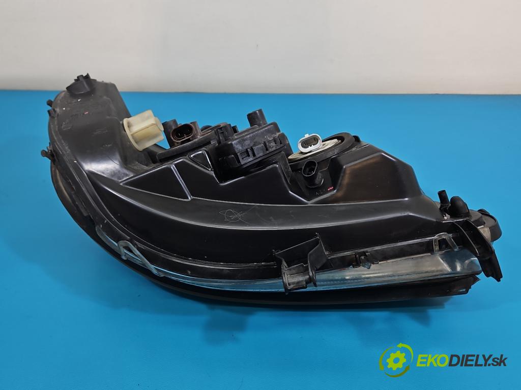 Opel Zafira A 1999-2005 1.8 16V 125 hp manual 92 kW 1796 cm3 5- světlo levý  (Klika dveří ostatní)