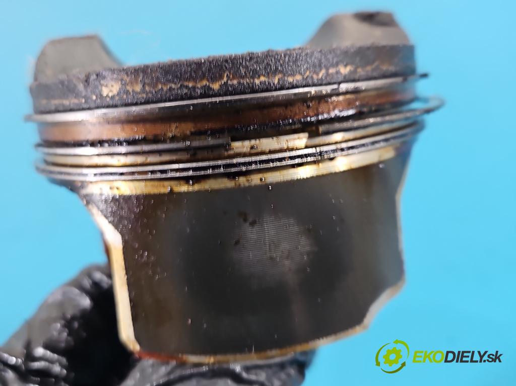 Audi Q7 2015- 3.0 TFSI CRE: 333KM: automatic 245 kW 2995 cm3 5- piest  (Piest)