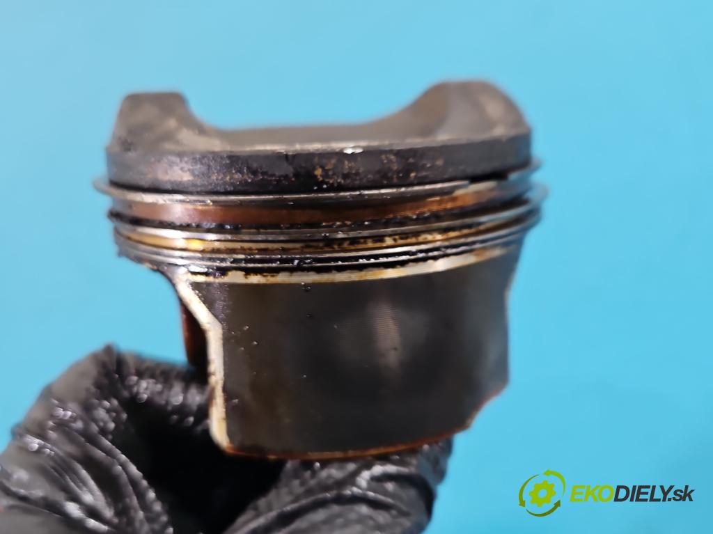 Audi Q7 2015- 3.0 TFSI CRE: 333KM: automatic 245 kW 2995 cm3 5- piest  (Piest)