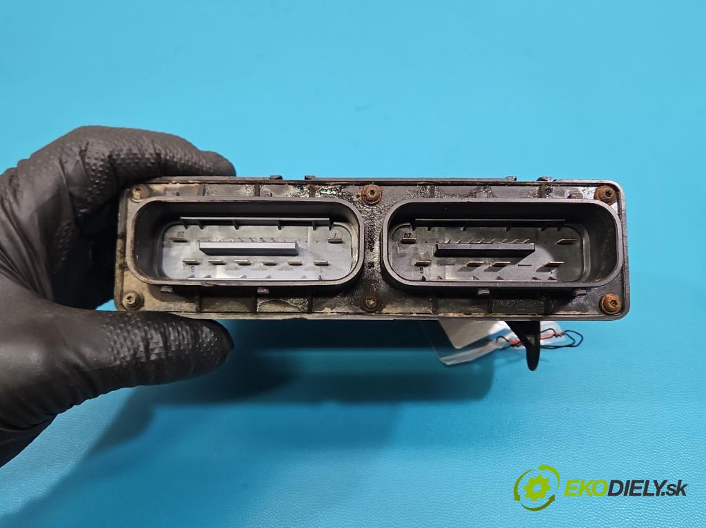 Opel Zafira A 1999-2005 1.8 16V 125 HP manual 92 kW 1796 cm3 5- Relé: ventilátoru 24410128