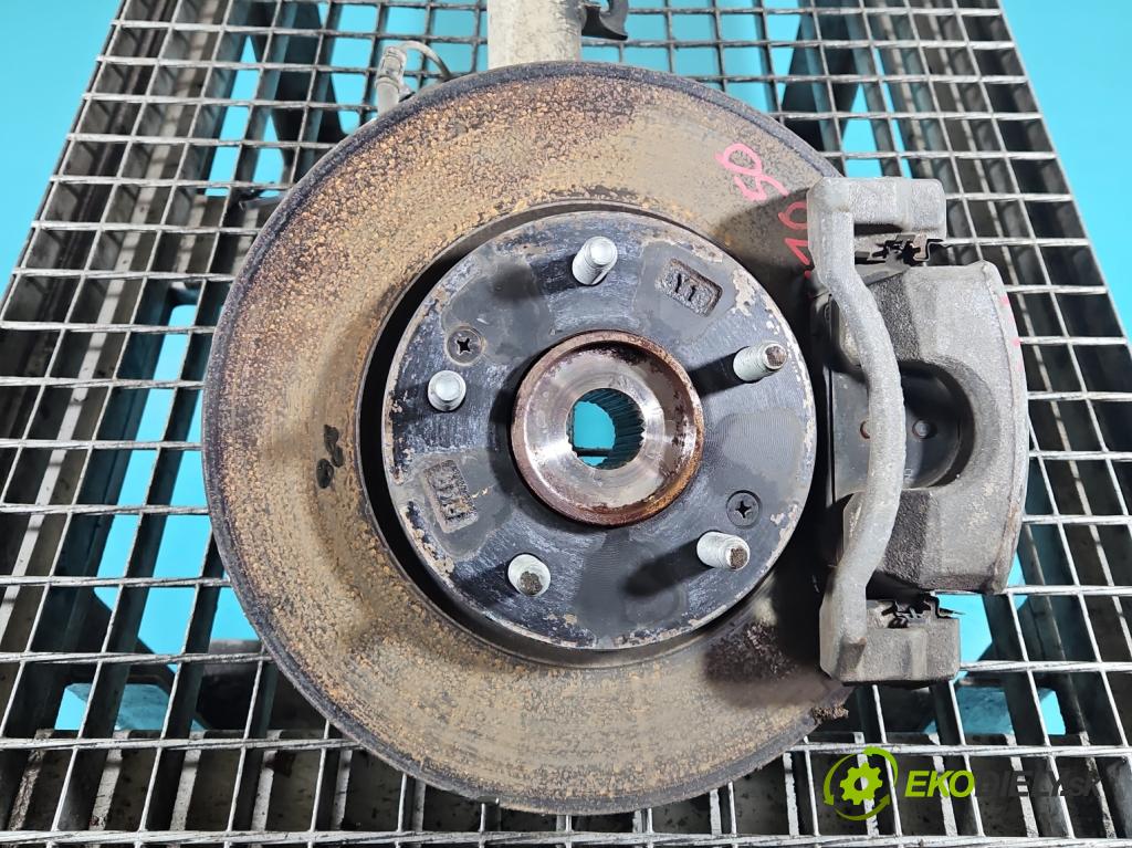 Hyundai Elantra VII 2020- 1.6 16V manual 90.2 kW 1598 cm3 4- náboj pravé  (Náboj kolesa)