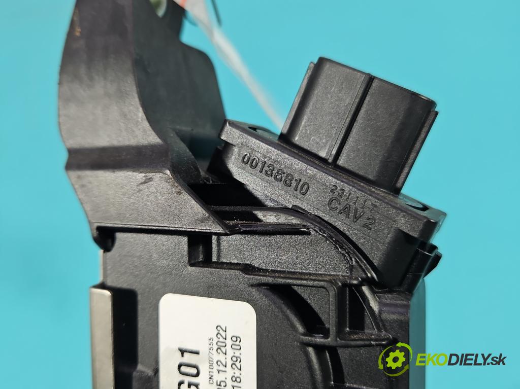 Hyundai Elantra VII 2020- 1.6 16V manual 90.2 kW 1598 cm3 4- pedal plyn potenciometr: 32700-XXXXX