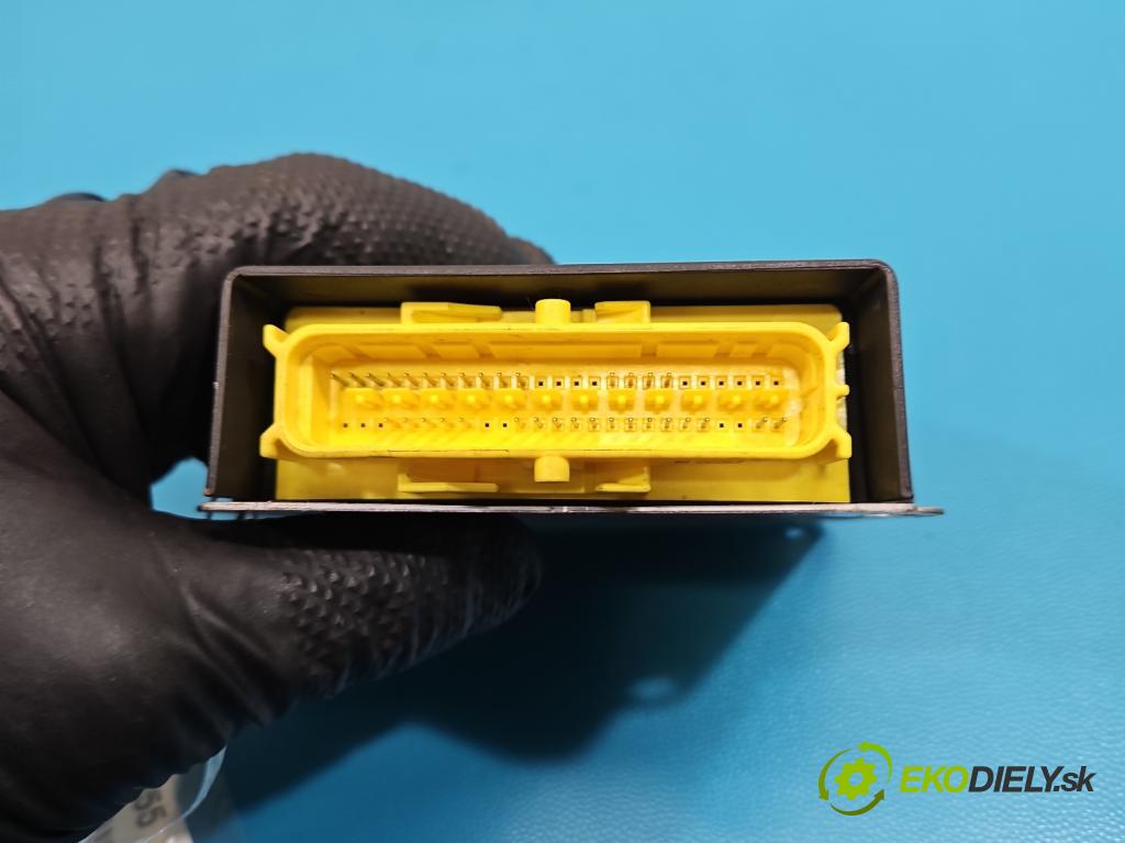 Skoda Roomster 1.4 16V 86 HP manual 63 kW 1390 cm3 5- riadiaca jednotka vankúše: 6R0959655K