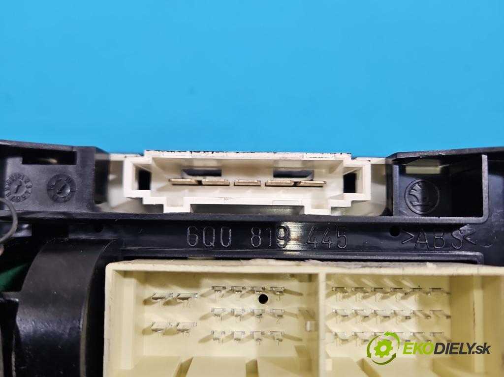 Skoda Roomster 1.4 16V 86 HP manual 63 kW 1390 cm3 5- panel kúrenia 5J0820045D