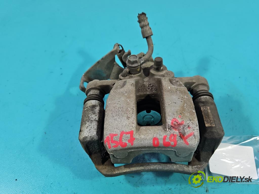 Hyundai Elantra VII 2020- 1.6 16V manual 90.2 kW 1598 cm3 4- brzdič zadné pravý  (Kľučka dverí ostatné)