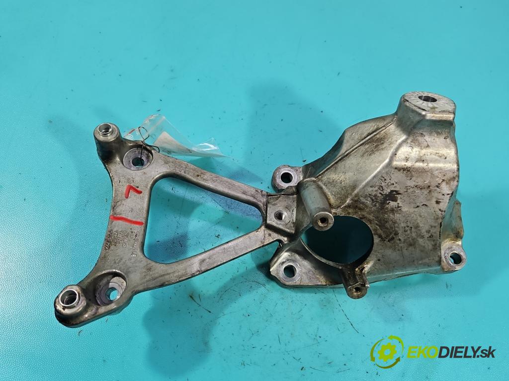 Audi Q7 2015- 3.0 TFSI CRE: 333KM: automatic 245 kW 2995 cm3 5- držiak motora 4M0199307AE