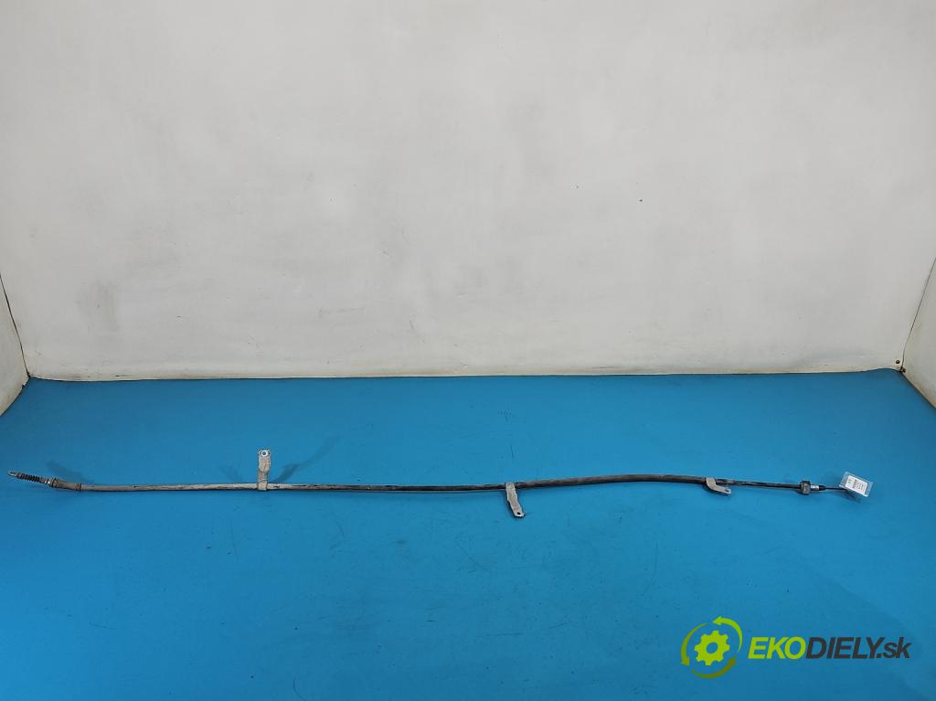 Hyundai Elantra VII 2020- 1.6 16V manual 90.2 kW 1598 cm3 4- čára: brzda: ručný 