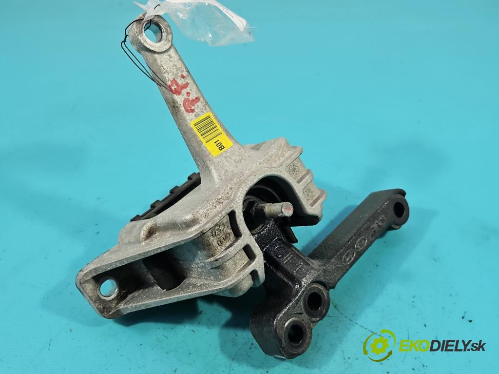 Hyundai Elantra VII 2020- 1.6 16V manual 90.2 kW 1598 cm3 4- airbag motora 21810-AA000 (Držiak motora)