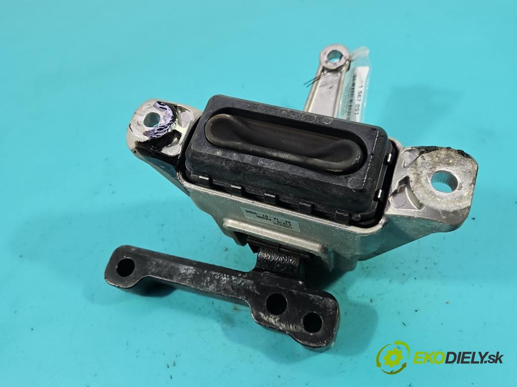 Hyundai Elantra VII 2020- 1.6 16V manual 90.2 kW 1598 cm3 4- airbag motora 21810-AA000 (Držiak motora)