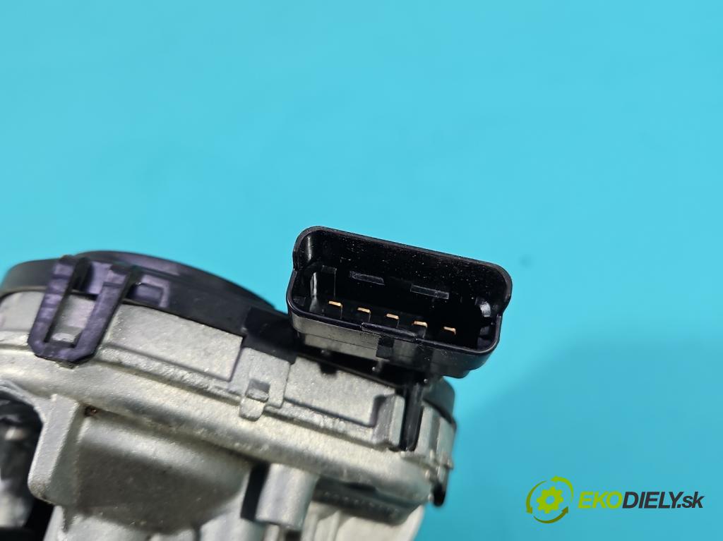 Hyundai Elantra VII 2020- 1.6 16V manual 90.2 kW 1598 cm3 4- motor stieračov predné 98100-AA000