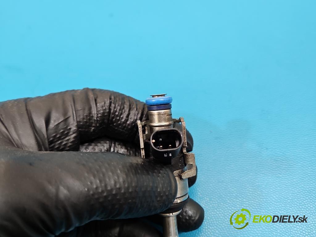 Audi Q7 2015- 3.0 TFSI CRE: 333KM: automatic 245 kW 2995 cm3 5- vstrek 06C906036H (Vstrekovač paliva)