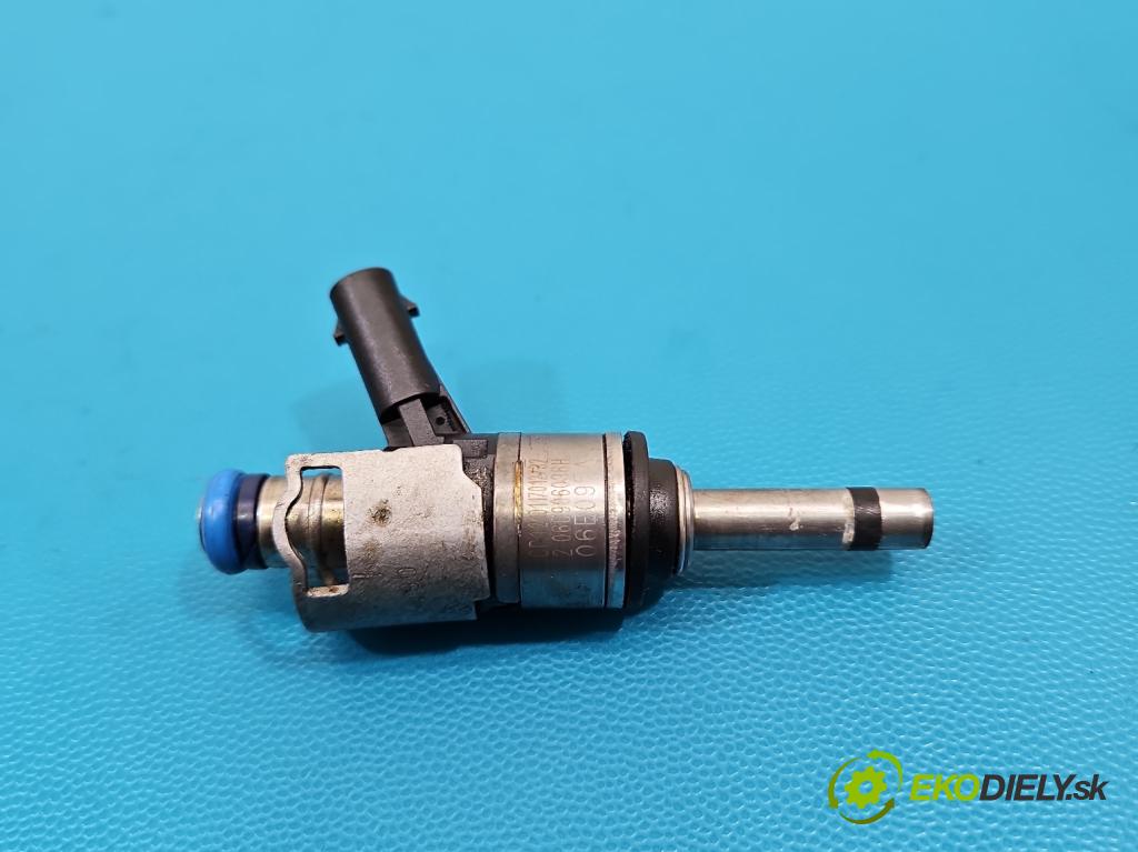 Audi Q7 2015- 3.0 TFSI CRE: 333KM: automatic 245 kW 2995 cm3 5- vstrek 06C906036H (Vstrekovač paliva)