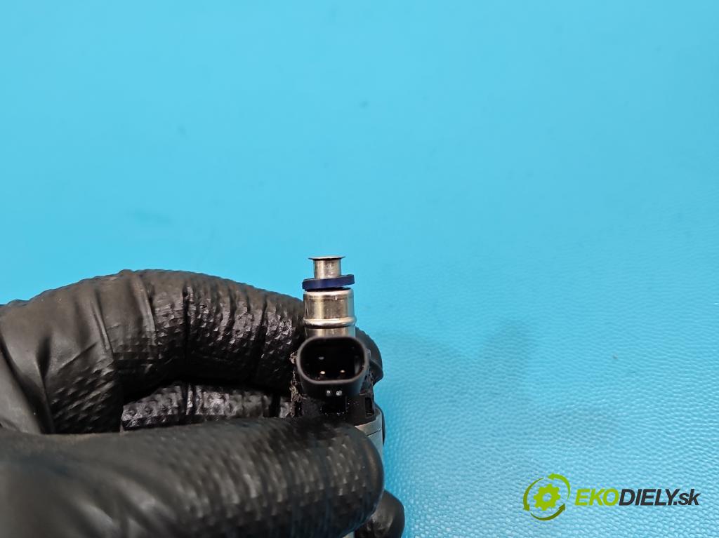 Audi Q7 2015- 3.0 TFSI CRE: 333KM: automatic 245 kW 2995 cm3 5- vstrek 06C906036H (Vstrekovač paliva)