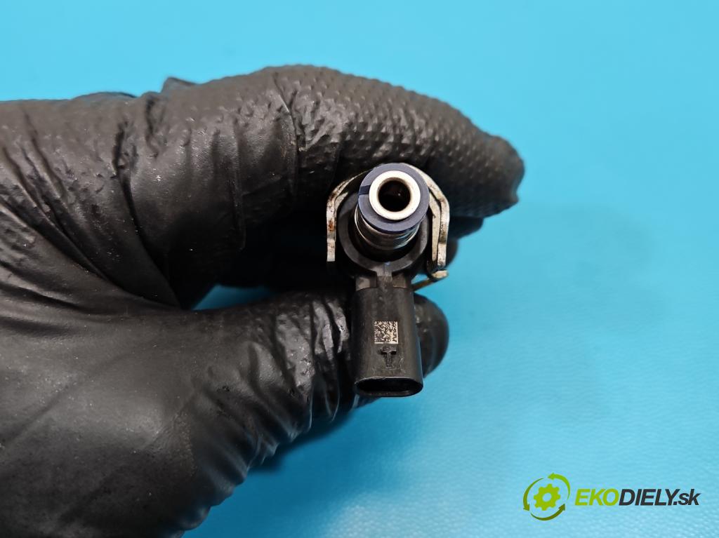 Audi Q7 2015- 3.0 TFSI CRE: 333KM: automatic 245 kW 2995 cm3 5- vstrek 06C906036H (Vstrekovač paliva)