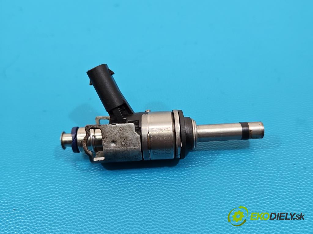 Audi Q7 2015- 3.0 TFSI CRE: 333KM: automatic 245 kW 2995 cm3 5- vstrek 06C906036H (Vstrekovač paliva)