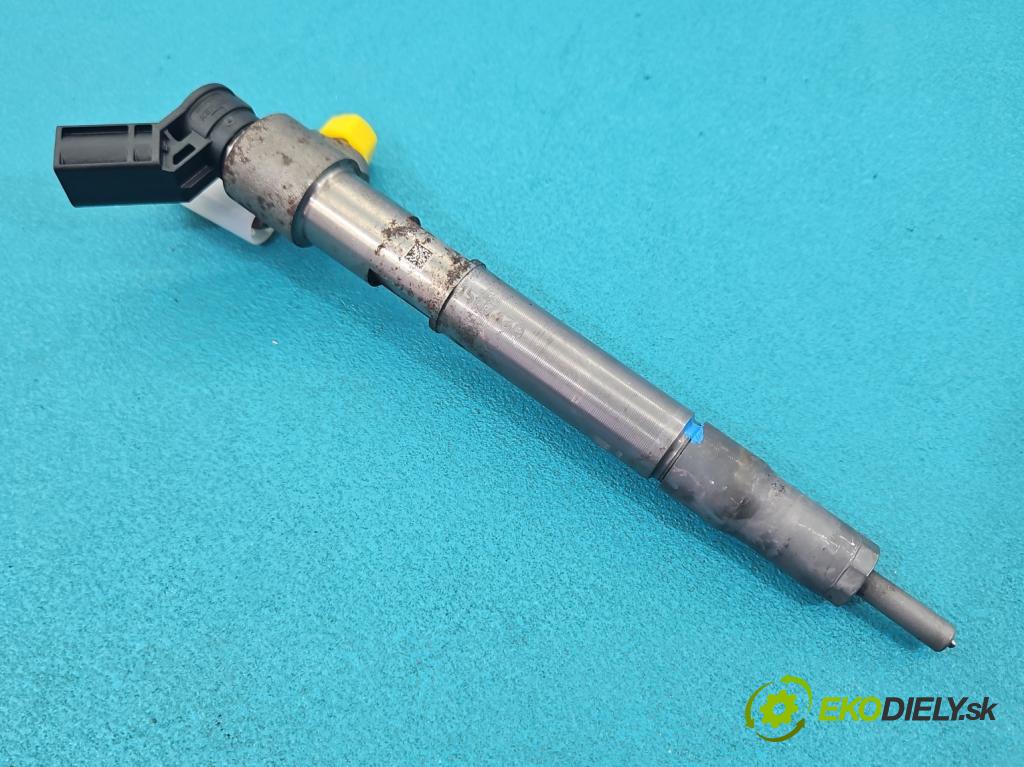 Hyundai I30 III 2016- 1.6 crdi 116 HP manual 85 kW 1598 cm3 5- vstrek 33800-2U000 (Vstrekovač paliva)