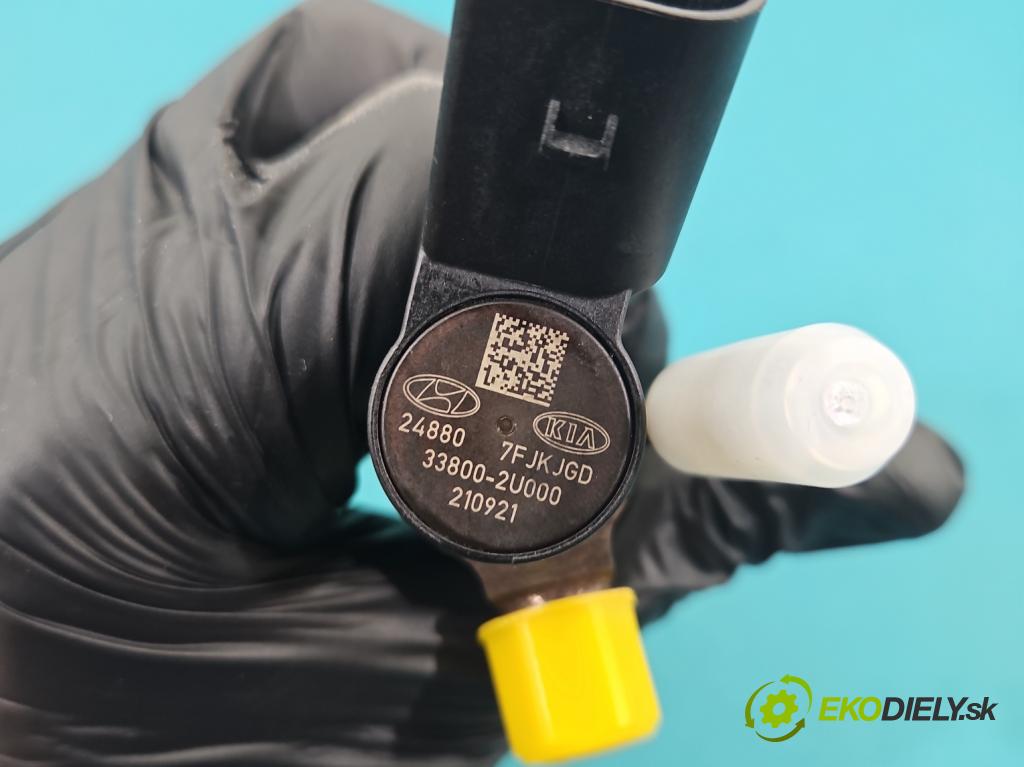 Hyundai I30 III 2016- 1.6 crdi 116 HP manual 85 kW 1598 cm3 5- vstrek 33800-2U000 (Vstrekovač paliva)