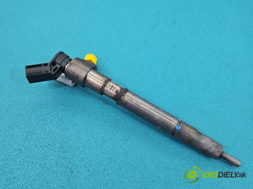 Hyundai I30 III 2016- 1.6 crdi 116 HP manual 85 kW 1598 cm3 5- vstrek 33800-2U000 (Vstrekovač paliva)