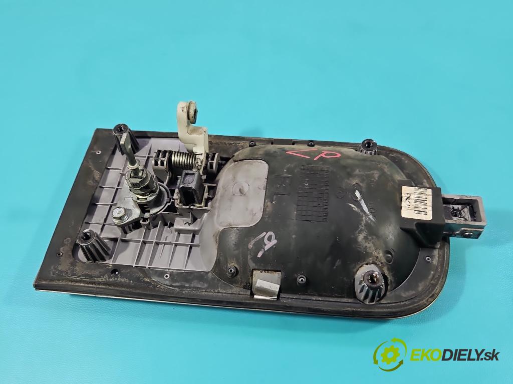 Hyundai H1 II 2007-2023 2.5 crdi 170 hp manual 125 kW 2497 cm3 5- klika přední levé  (Vnější přední levá klika dveří)