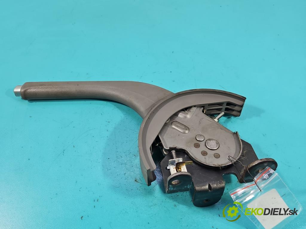 Hyundai H1 II 2007-2023 2.5 crdi 170 HP manual 125 kW 2497 cm3 5- Páka: brzda: ručný