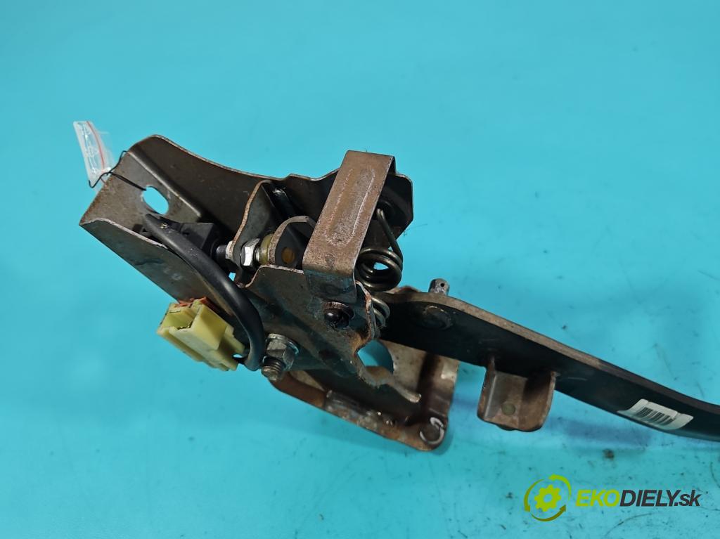 Hyundai H1 II 2007-2023 2.5 crdi 170 HP manual 125 kW 2497 cm3 5- pedále ostatné