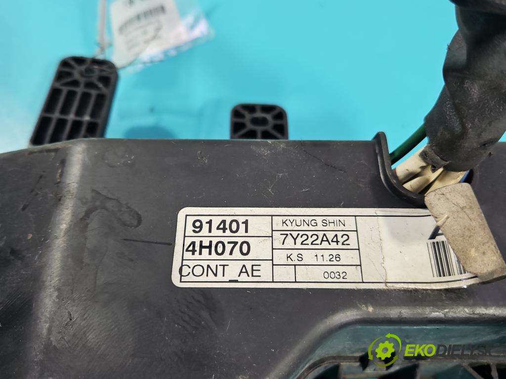 Hyundai H1 II 2007-2023 2.5 crdi 170 HP manual 125 kW 2497 cm3 5- skrinka poistka 914014H070 (Poistková skrinka)