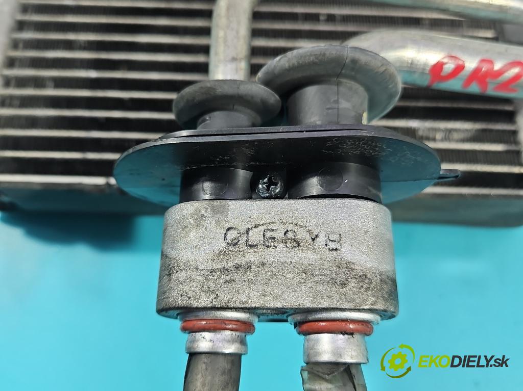 Hyundai H1 II 2007-2023 2.5 crdi 170 HP manual 125 kW 2497 cm3 5- Výparník: klimatizácie