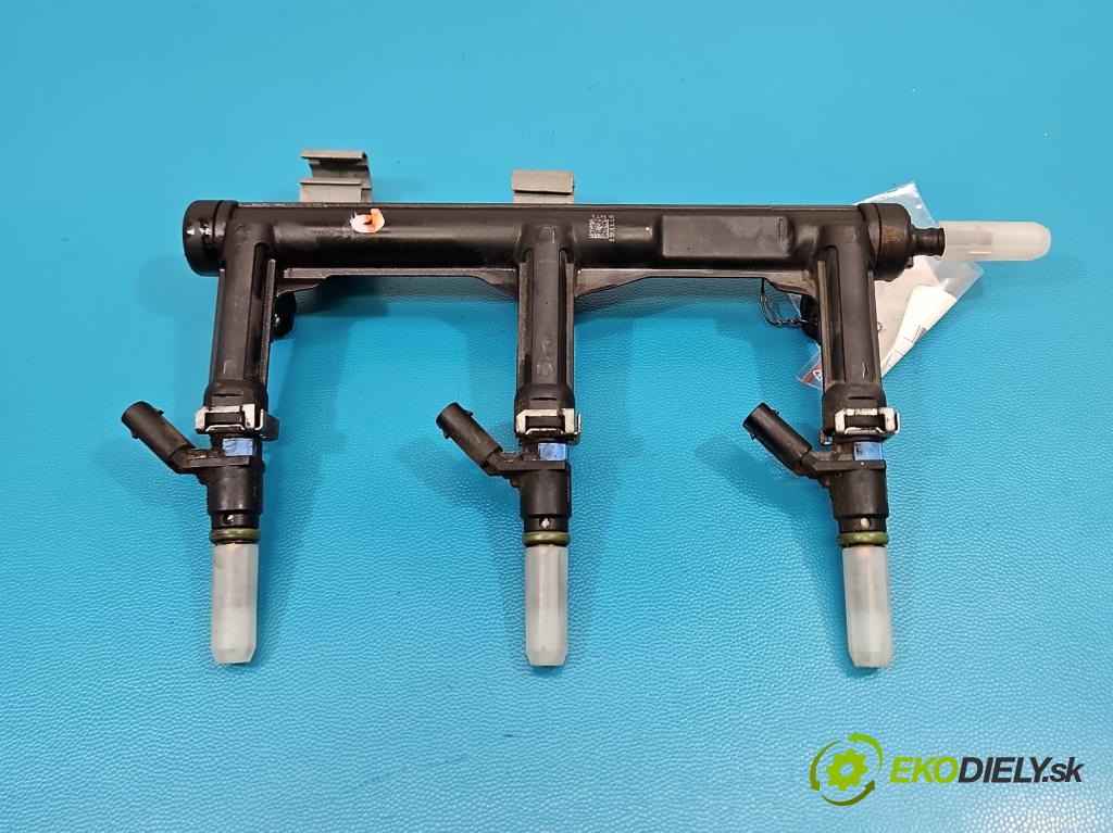 Audi Q7 2015- 3.0 TFSI CRE: 333KM: automatic 245 kW 2995 cm3 5- vstrek 06E906031A (Vstrekovač paliva)