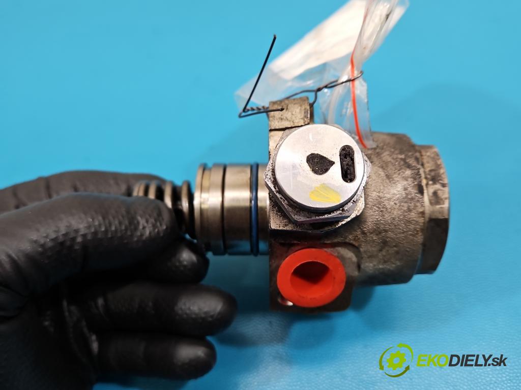 Audi Q7 2015- 3.0 TFSI CRE: 333KM: automatic 245 kW 2995 cm3 5- čerpadlo palivo 06E127026F