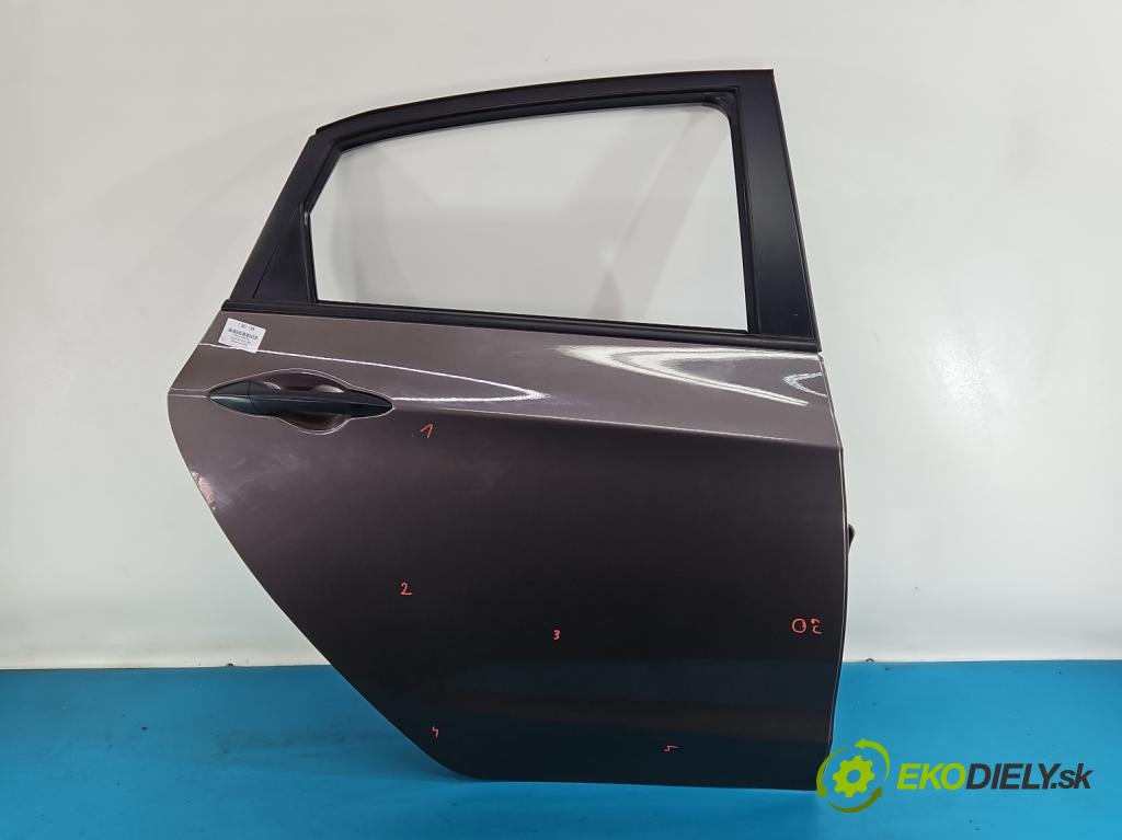 Hyundai I30 II 2012-2016 1.4 16V 100 HP manual 73.2 kW 1396 cm3 5- dvere zadné pravé  (Kľučka dverí ostatné)