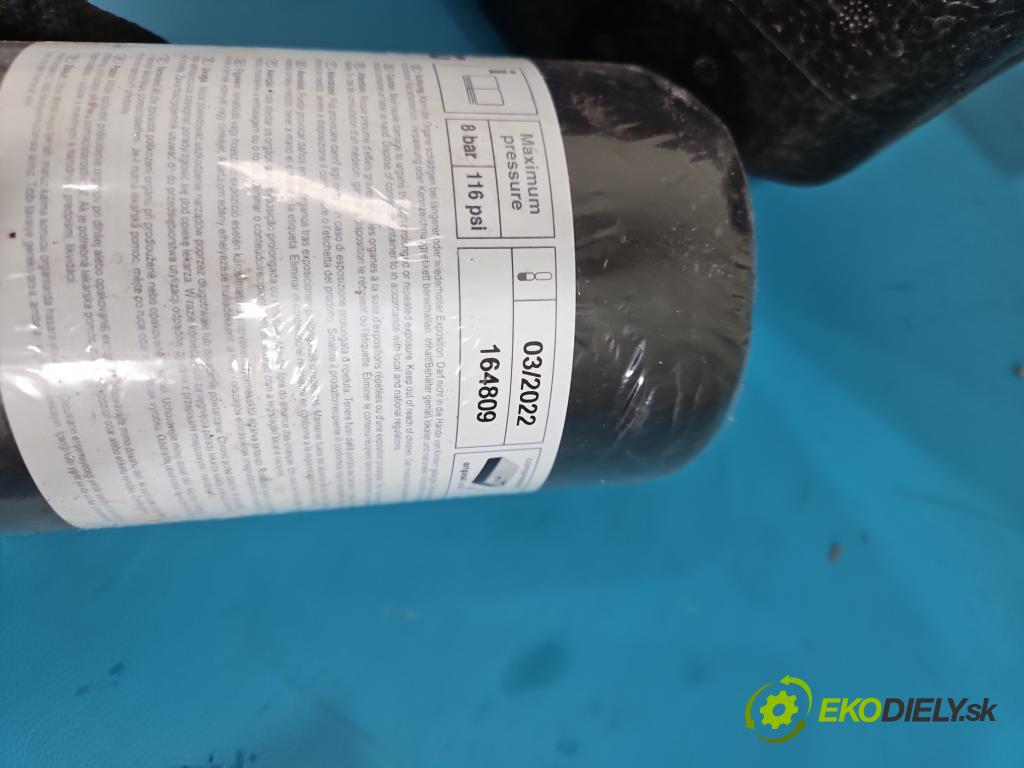 Audi Q7 2015- 3.0 TFSI CRE: 333KM: automatic 245 kW 2995 cm3 5- Příspěvek: Polystyren: kufra: 4M0012120G