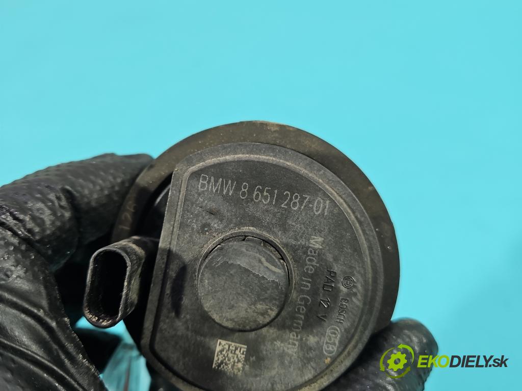 Bmw 3 G20 2018- 2.0 T 156 HP automatic 115 kW 1998 cm3 4- pompa obehu voda: 8651287-01