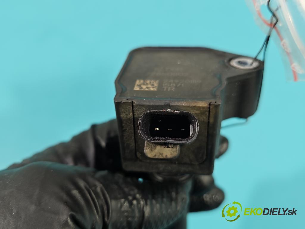 Bmw 3 G20 2018- 2.0 T 156 hp automatic 115 kW 1998 cm3 4- cívka zapalovací 8643360 (Zážehová cívka)