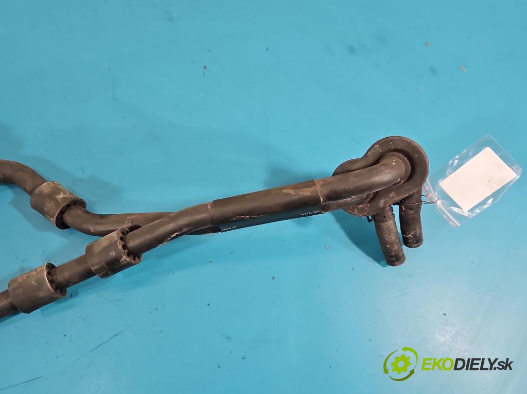 Audi Q7 2015- 3.0 TFSI CRE: 333KM: automatic 245 kW 2995 cm3 5- rúrka systému chladenia 4M1819350