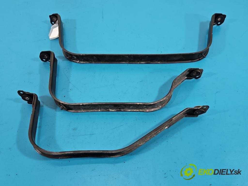 Audi Q7 2015- 3.0 TFSI CRE: 333KM: automatic 245 kW 2995 cm3 5- Upevnenie: 4M0201392C