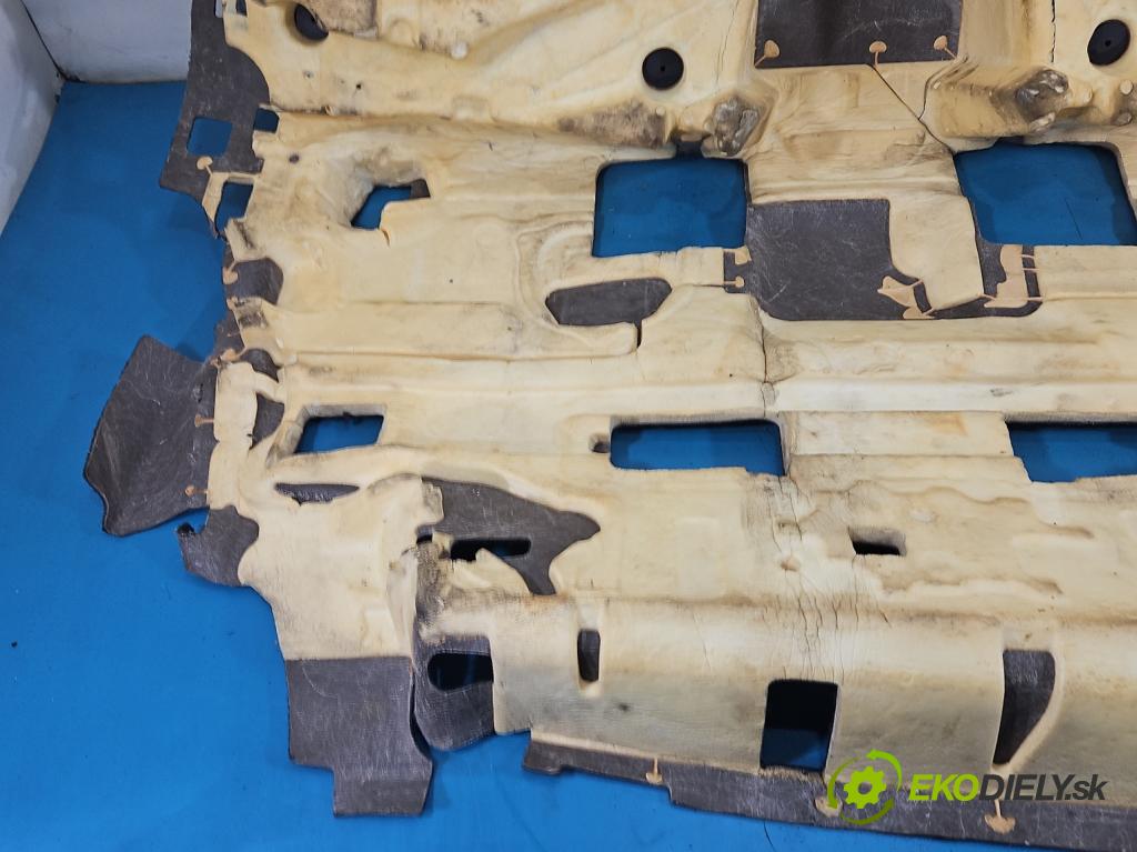 Audi Q7 2015- 3.0 TFSI CRE: 333KM: automatic 245 kW 2995 cm3 5- koberec do auta ostatné 4M0863019