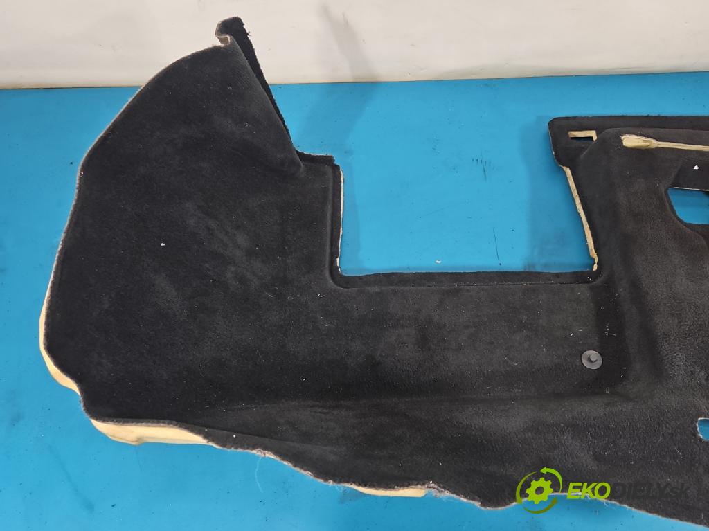 Audi Q7 2015- 3.0 TFSI CRE: 333KM: automatic 245 kW 2995 cm3 5- koberec do auta ostatné 4M0863019