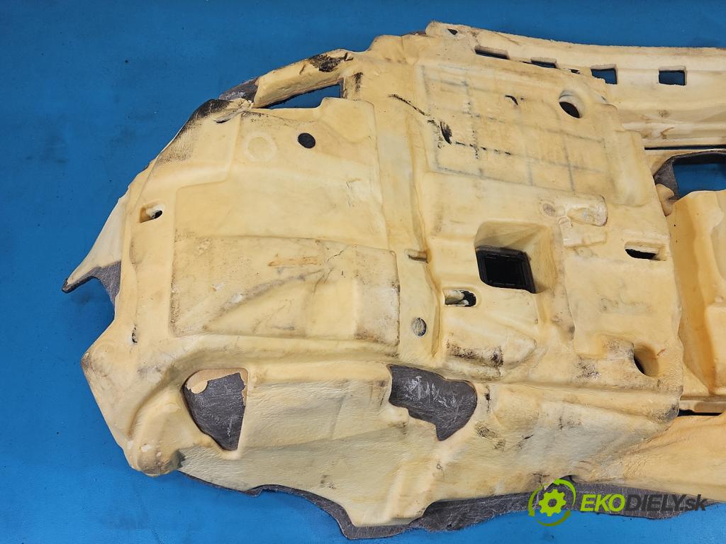 Audi Q7 2015- 3.0 TFSI CRE: 333KM: automatic 245 kW 2995 cm3 5- koberec do auta ostatné 4M0863019