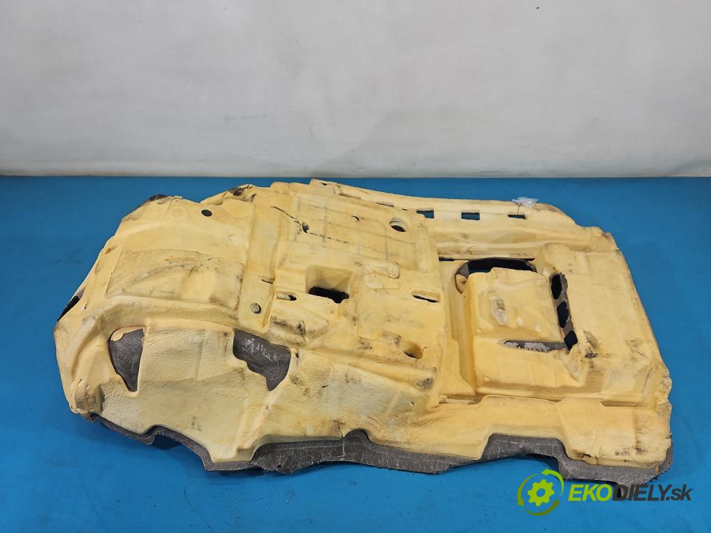 Audi Q7 2015- 3.0 TFSI CRE: 333KM: automatic 245 kW 2995 cm3 5- koberec do auta ostatné 4M0863019